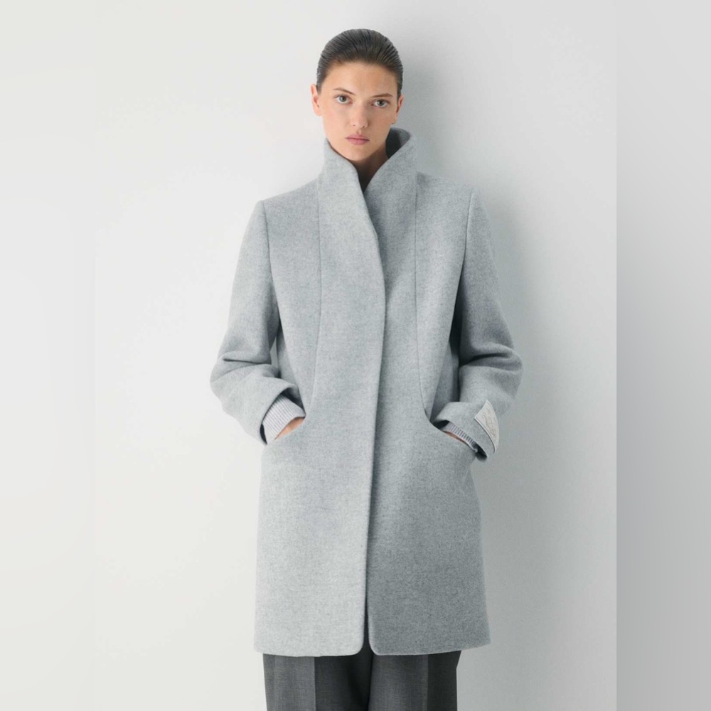 Aritzia Cocoon Coat - Wool Cashmere